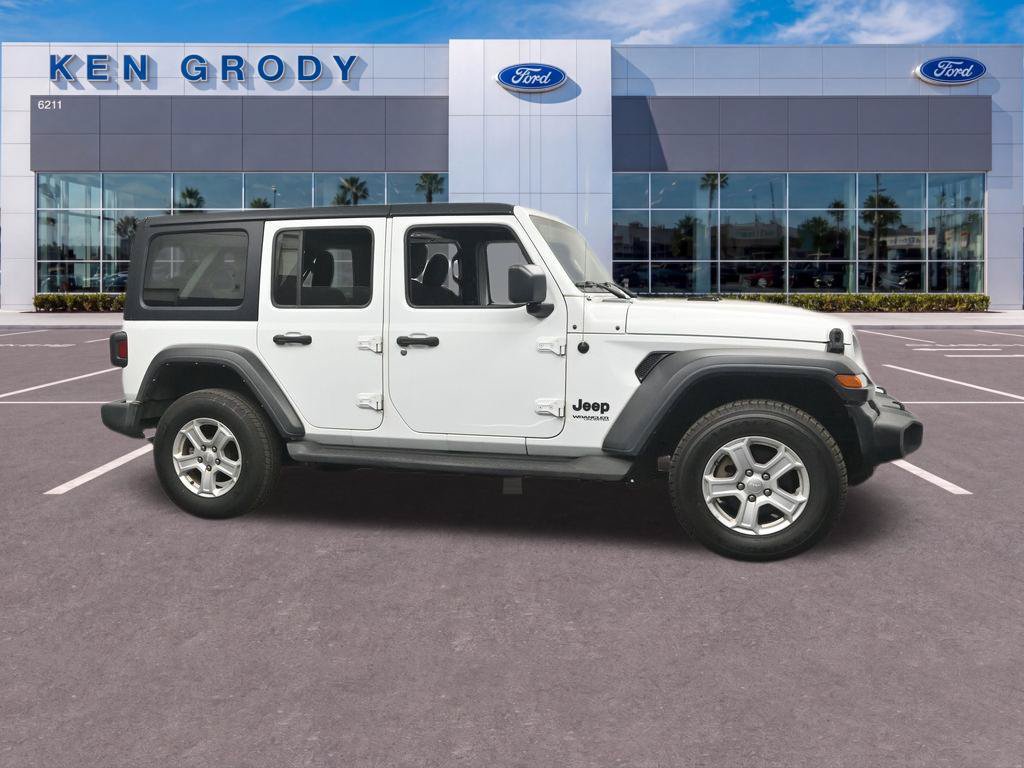 Used 2022 Jeep Wrangler Unlimited Sport AWD/4WD image 5