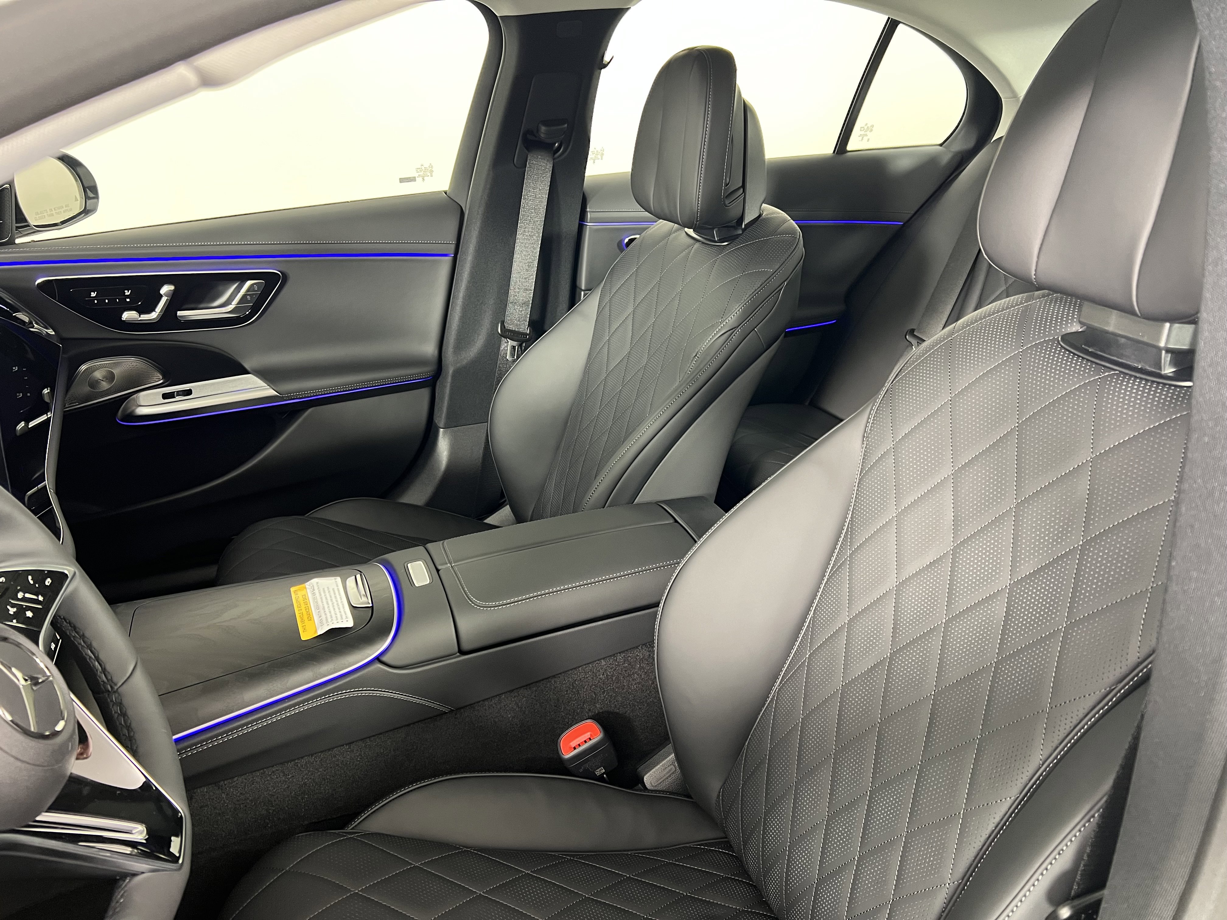 New 2026 Mercedes-Benz E 350 4MATIC Sedan image 17