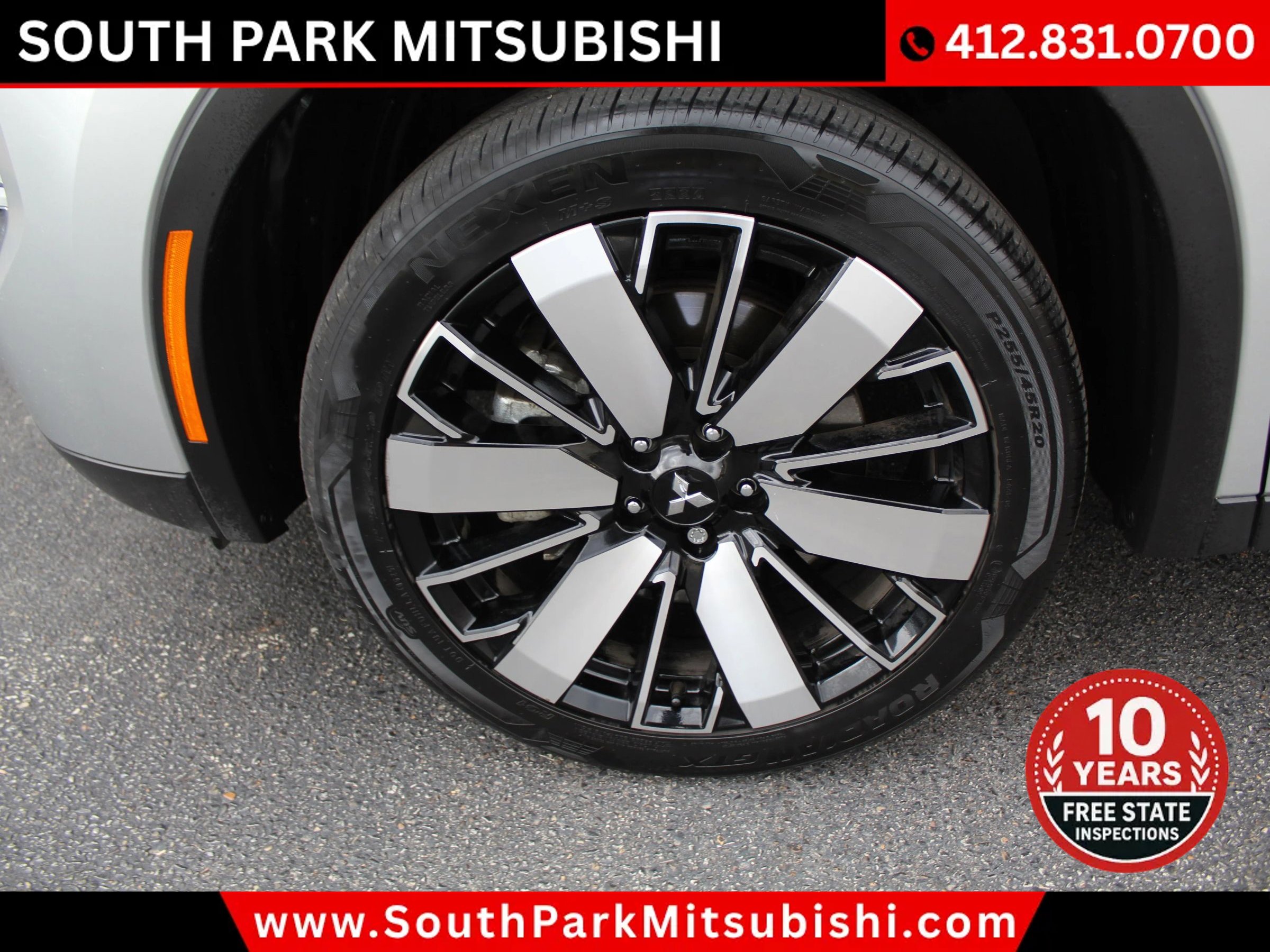 Used 2025 Mitsubishi Outlander SE AWD/4WD image 33
