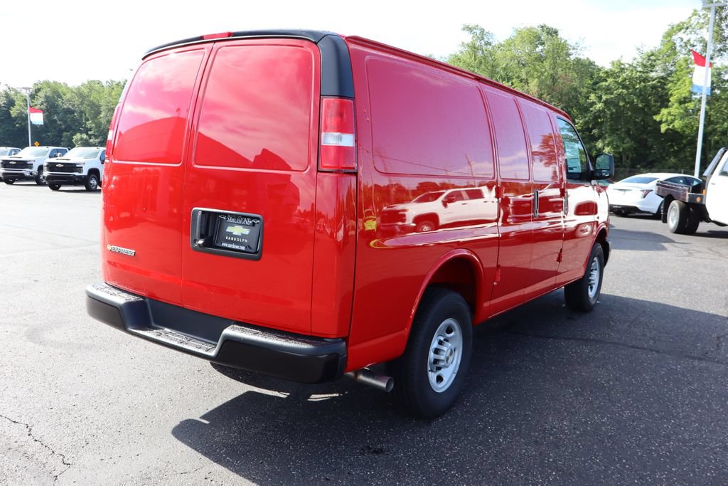 New 2026 Chevrolet Express 2500 w/ Driver Convenience Package RWD image 32