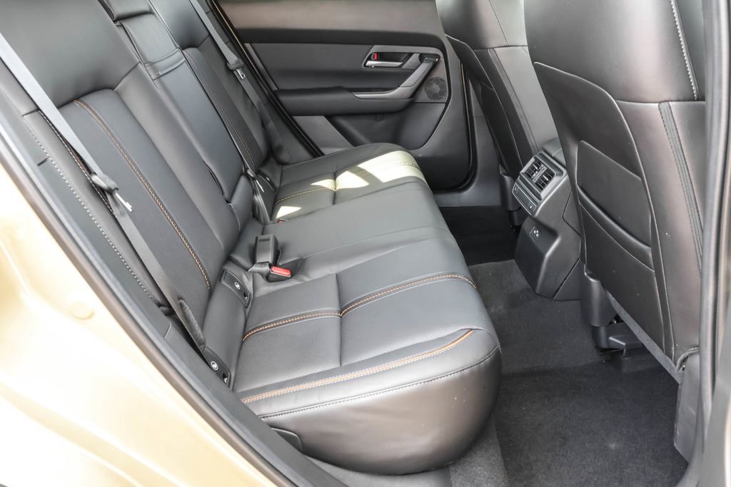 Used 2025 MAZDA CX-50 AWD 2.5 Turbo w/ Weather Package image 37