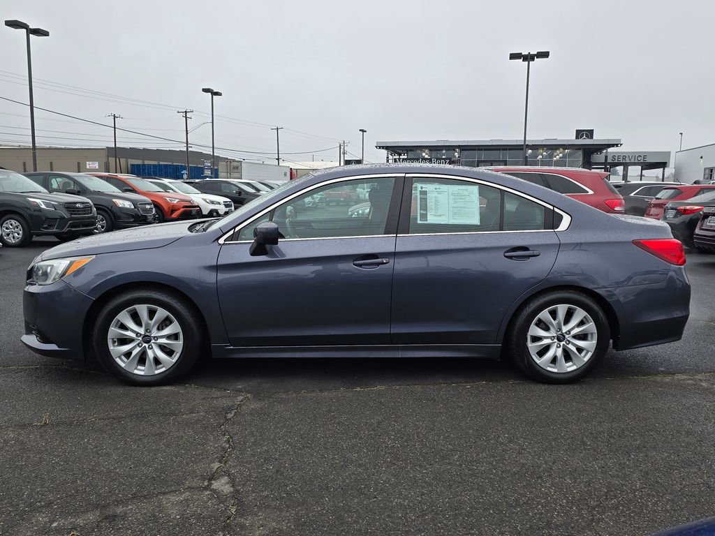 Used 2015 Subaru Legacy 2.5i Premium AWD/4WD image 2