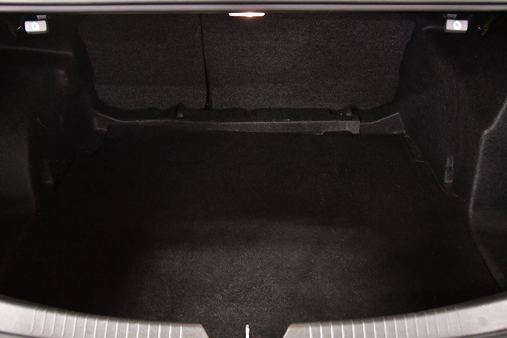 Used 2023 Chevrolet Malibu LT image 29