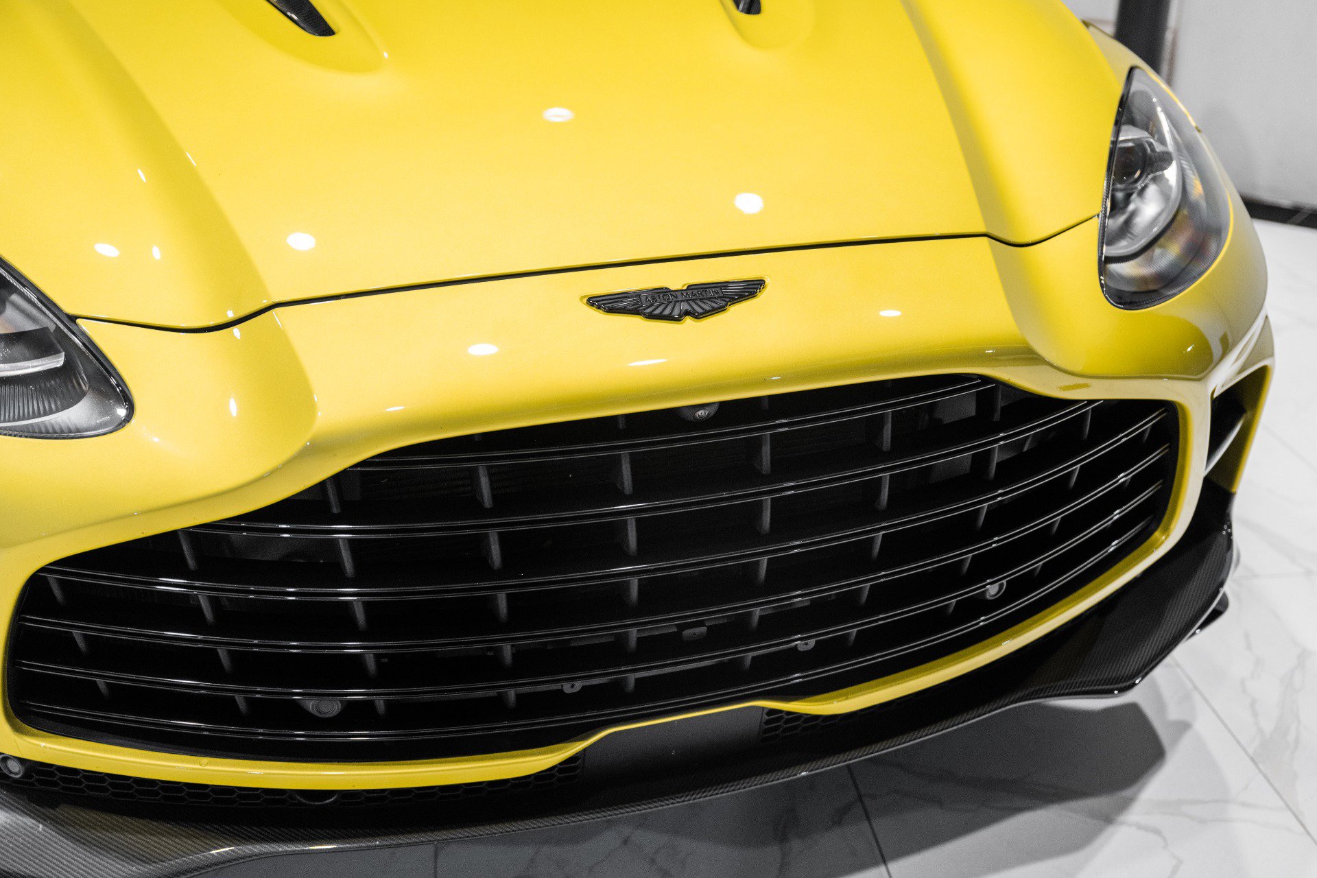 Used 2025 Aston Martin DBX 707 image 52