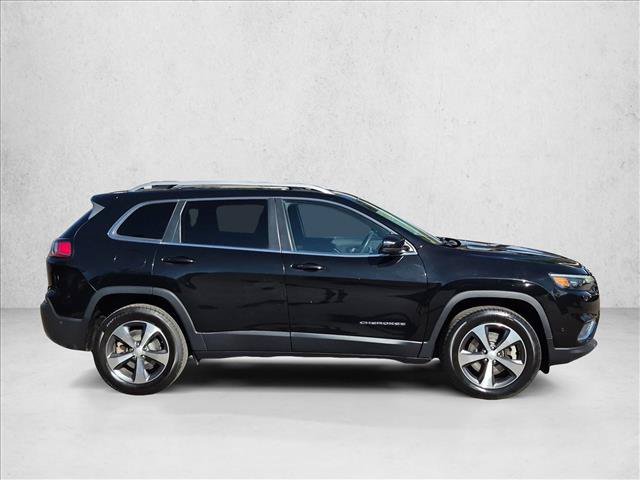 Used 2021 Jeep Cherokee Limited AWD/4WD image 4
