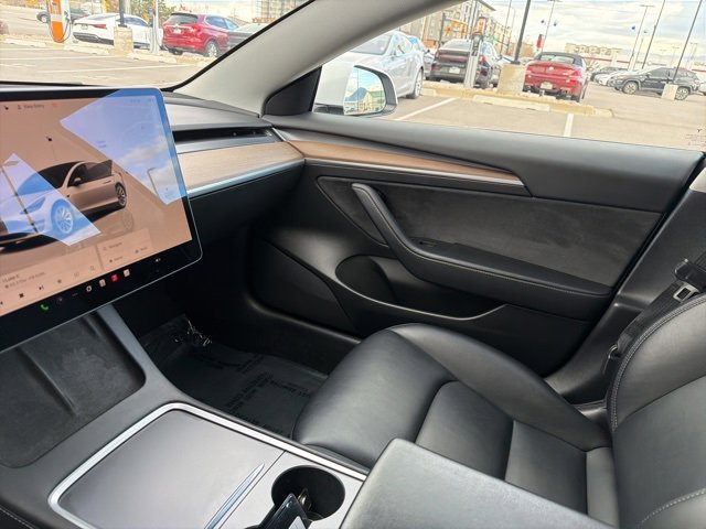 Used 2022 Tesla Model 3 Long Range image 23