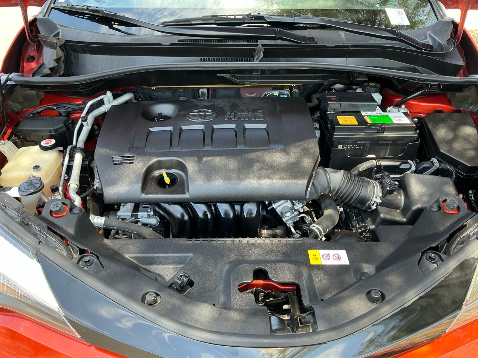 Certified 2020 Toyota C-HR XLE FWD image 20