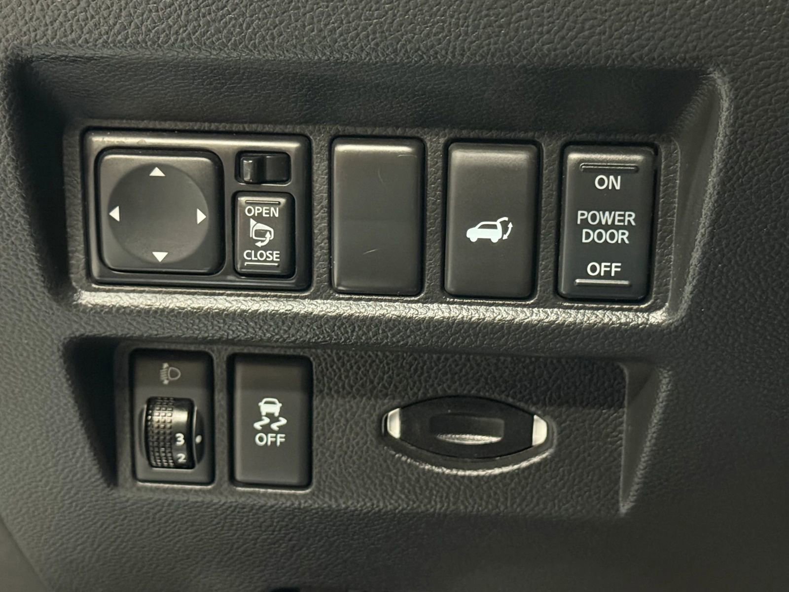 Used 2014 INFINITI QX70 3.7 w/ Premium Package image 29