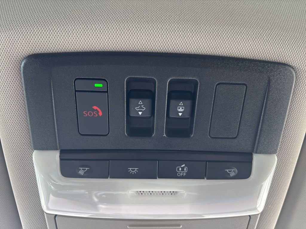 Used 2022 Nissan Rogue SL w/ SL Premium Package image 71