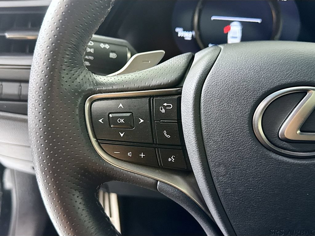 Used 2022 Lexus ES 350 F Sport w/ Accessory Package FWD image 11