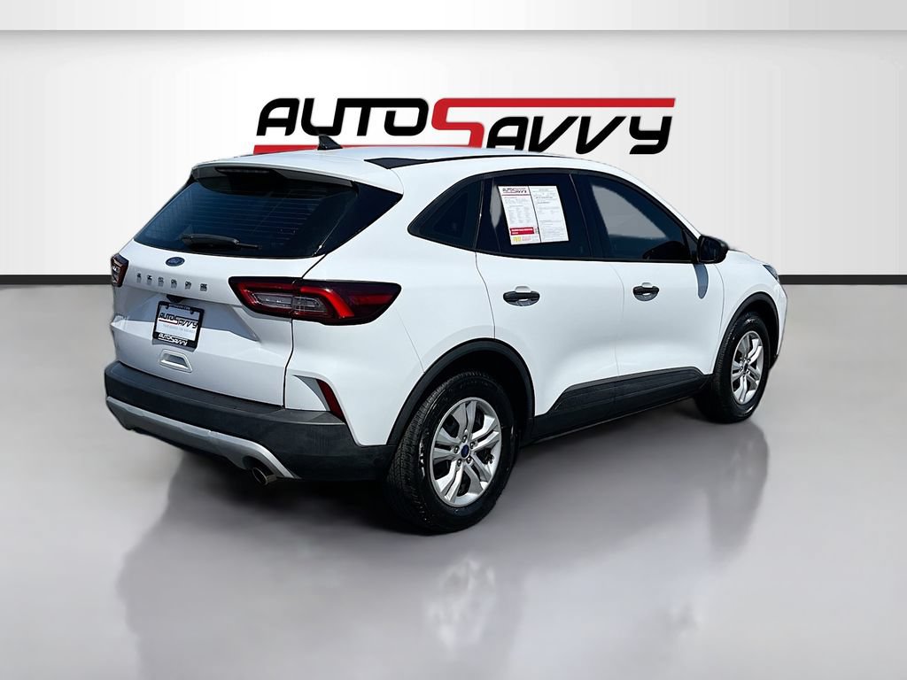 Used 2023 Ford Escape FWD image 7