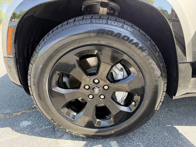 Used 2024 Land Rover Defender 110 X-Dynamic SE image 53