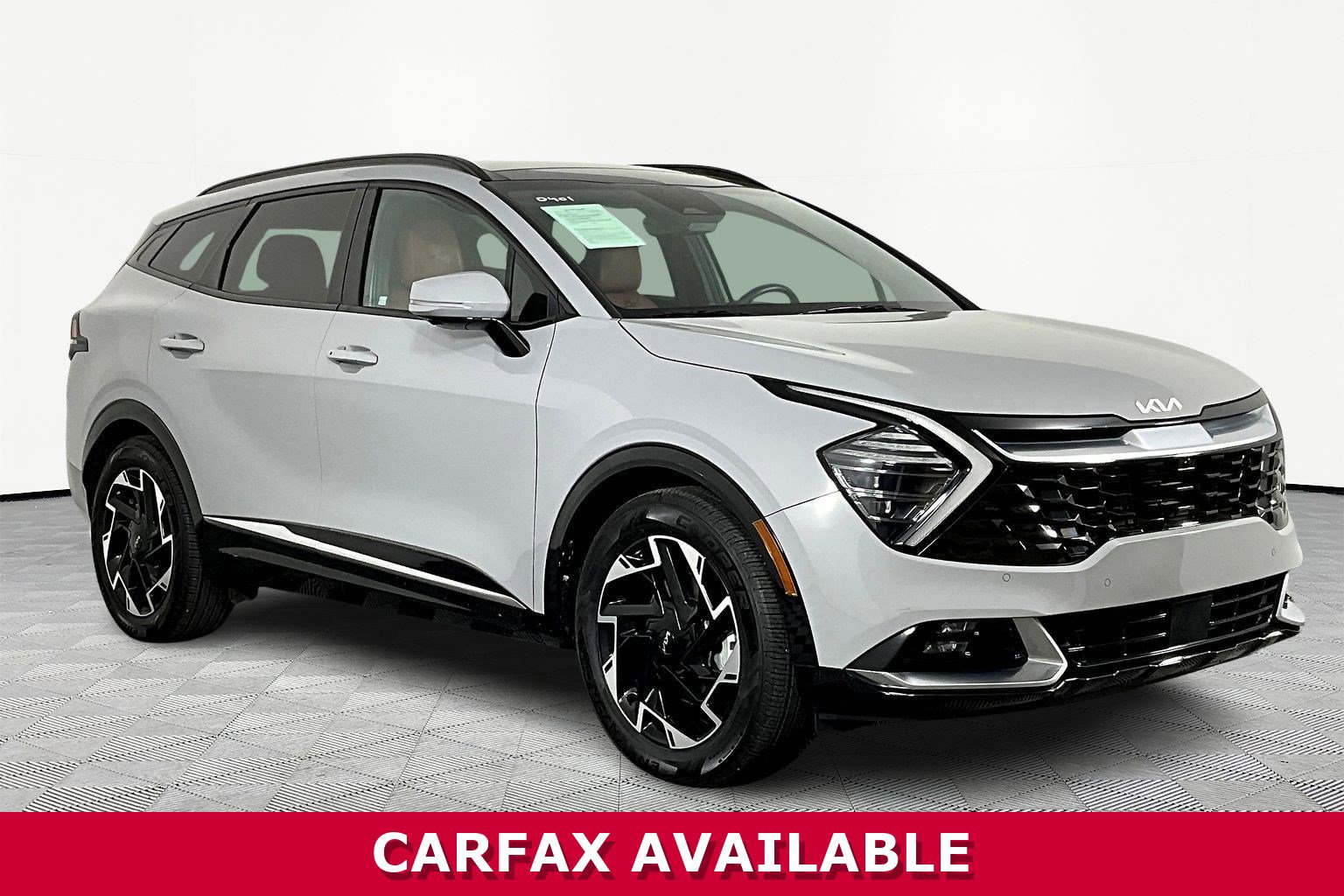 Used 2023 Kia Sportage SX image 3