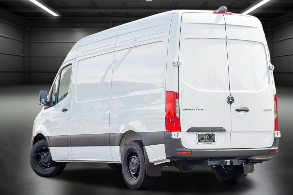 Used 2024 Mercedes-Benz Sprinter 144 Cargo image 8
