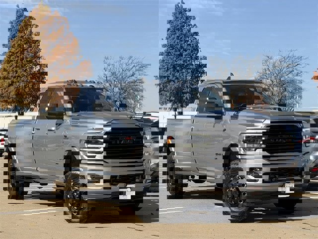 Used 2020 RAM 3500 Laramie w/ Night Edition image 2