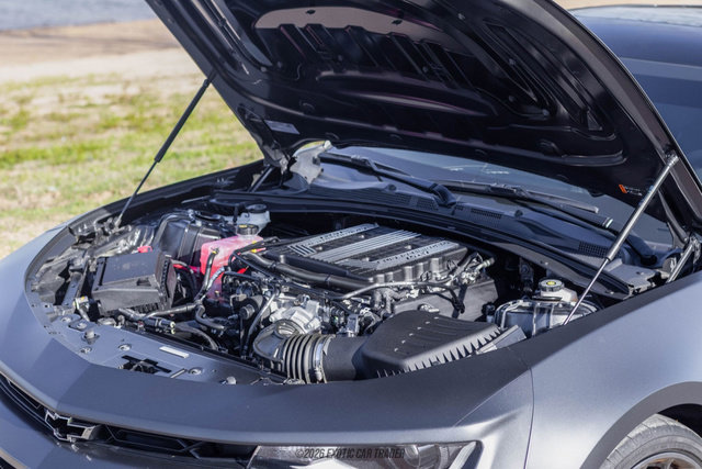 Used 2024 Chevrolet Camaro ZL1 RWD image 17