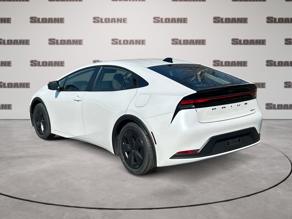 New 2026 Toyota Prius LE FWD image 3