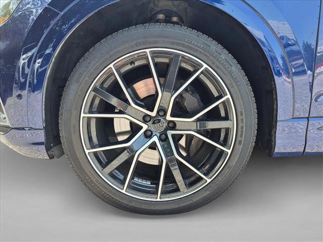 Used 2020 Audi SQ8 Prestige AWD/4WD image 25