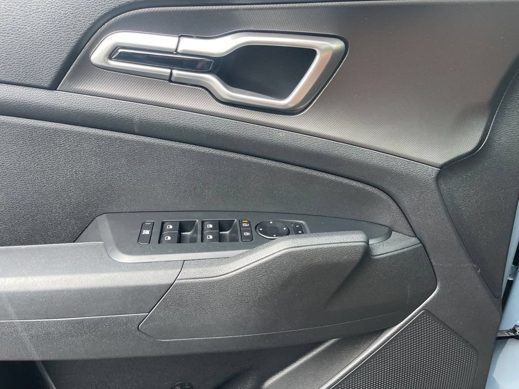 Used 2026 Kia Sportage S AWD/4WD image 20