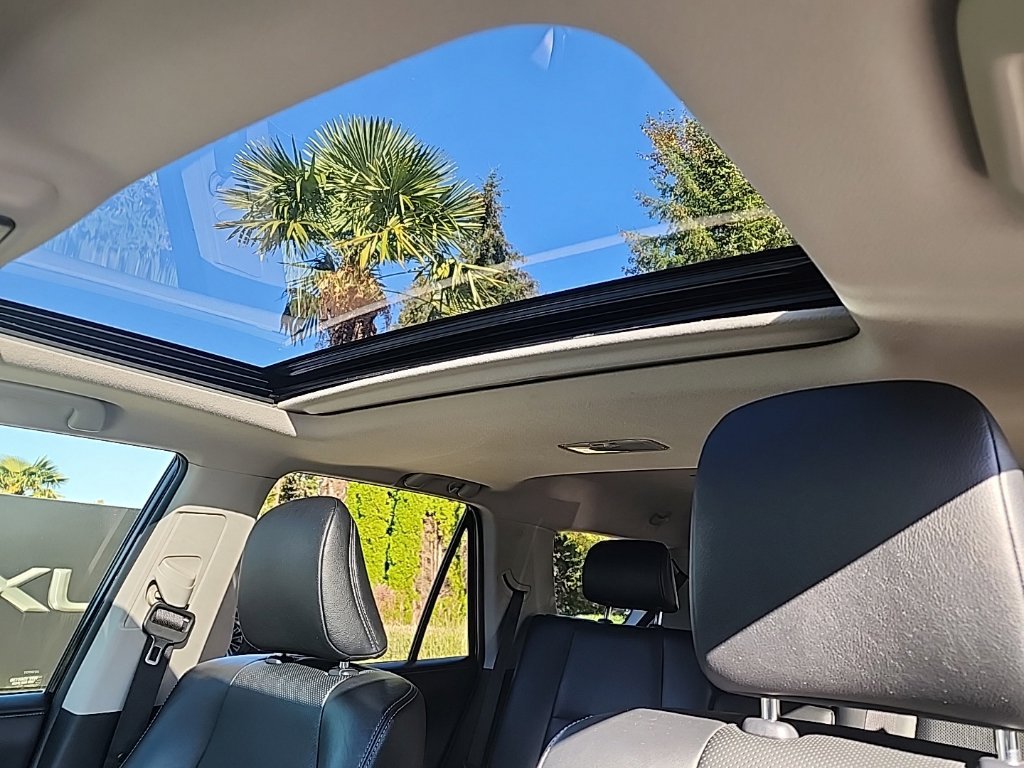 Used 2020 Toyota 4Runner Nightshade AWD/4WD image 13