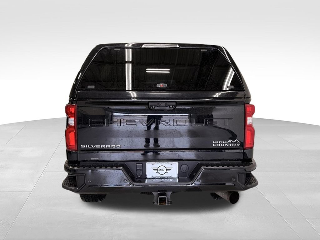 Used 2022 Chevrolet Silverado 3500 High Country w/ Z71 Off-Road Package AWD/4WD image 4