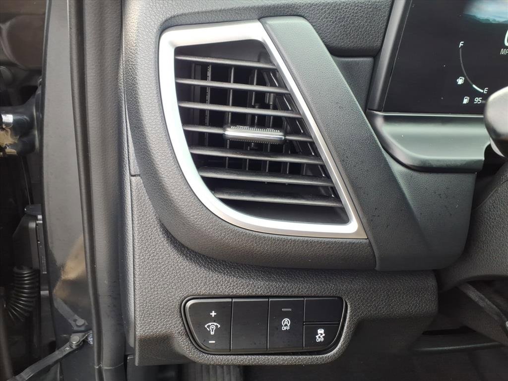 Used 2024 Kia Seltos EX image 31