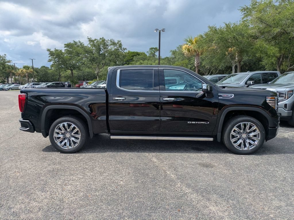 New 2026 GMC Sierra 1500 Denali w/ Denali Reserve Package AWD/4WD image 3