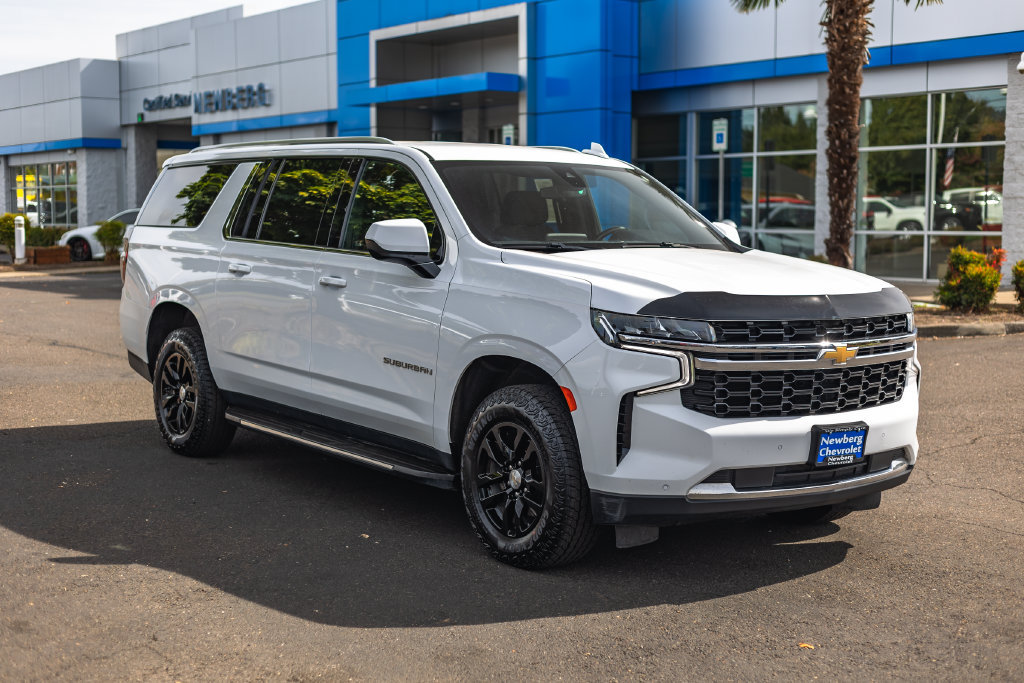 Used 2022 Chevrolet Suburban LS AWD/4WD image 6