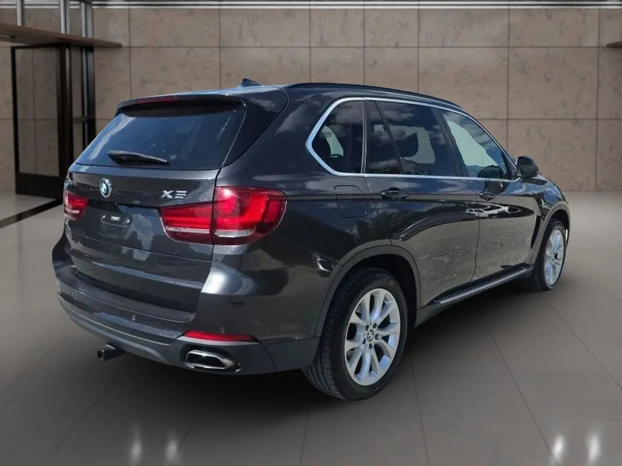 Used 2016 BMW X5 xDrive40e AWD/4WD image 7
