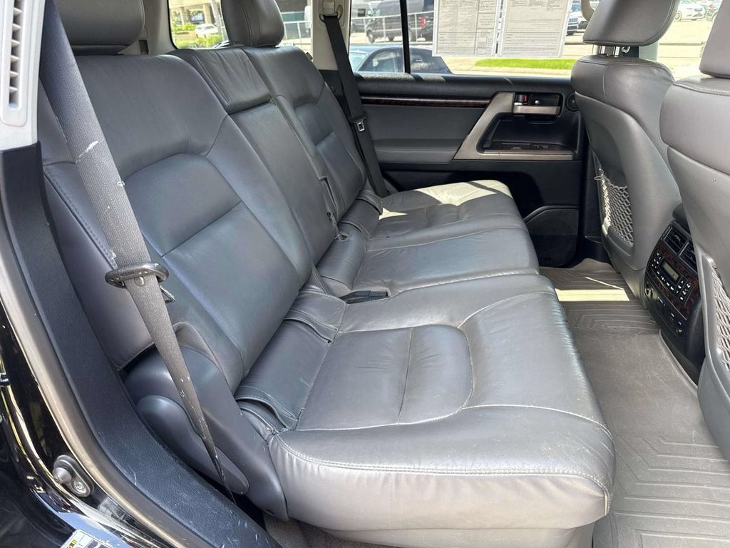 Used 2011 Toyota Land Cruiser w/ Upgrade Pkg AWD/4WD image 7