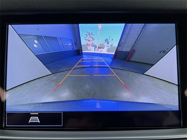 Used 2025 Cadillac XT6 Luxury image 15