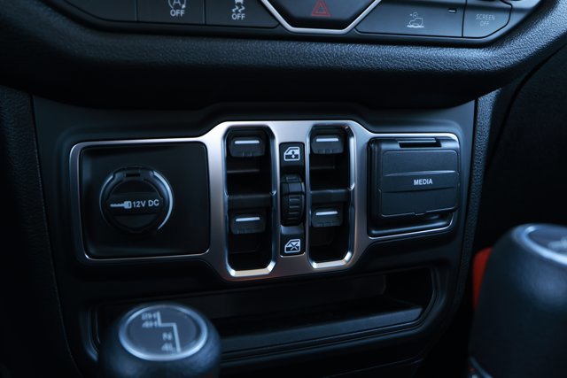 New 2026 Jeep Gladiator Sport image 19