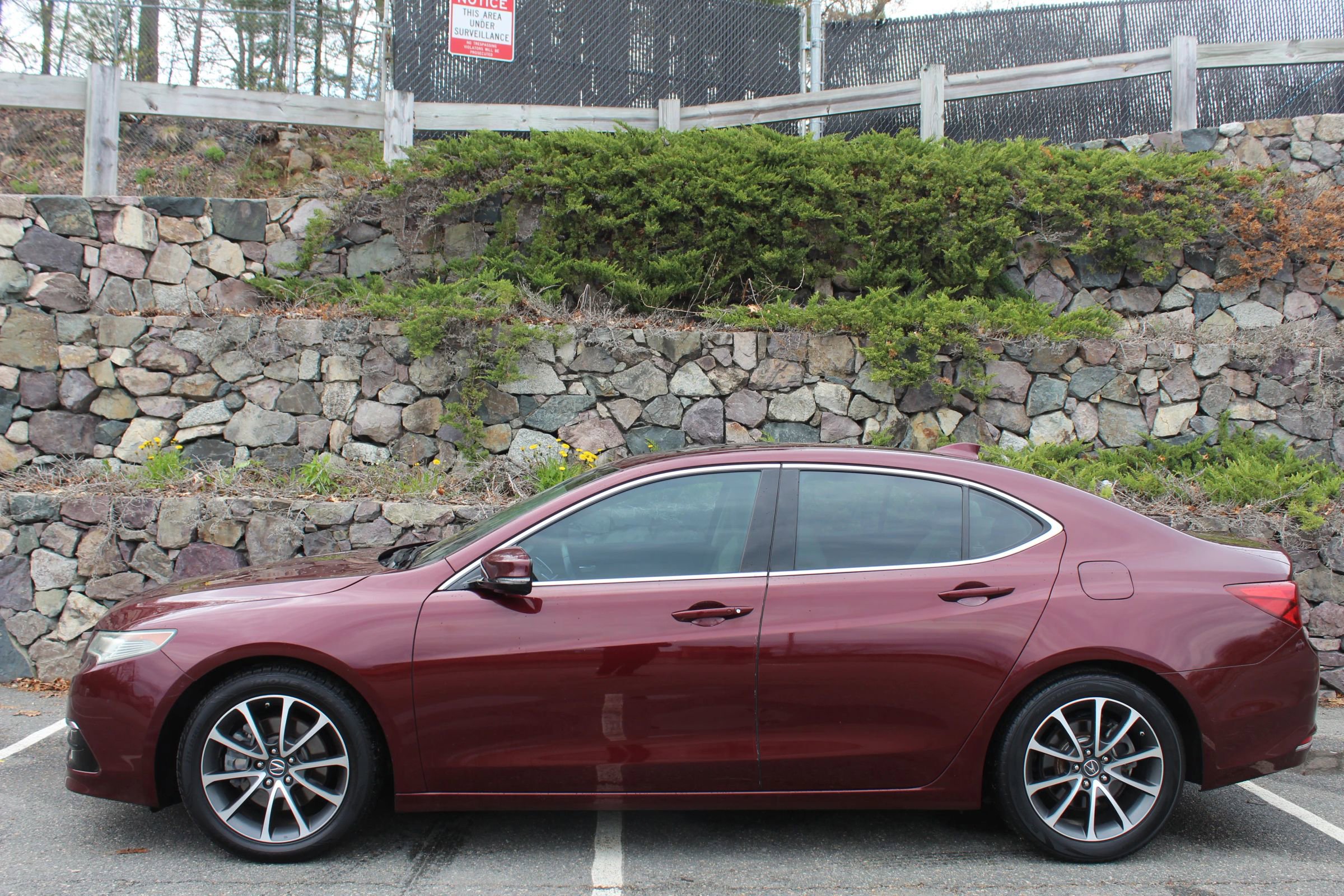 Used 2015 Acura TLX V6 w/ Technology Package FWD image 6