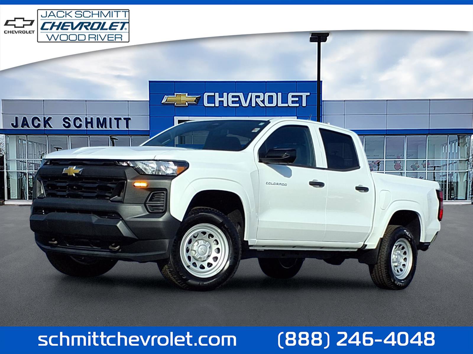 Used 2024 Chevrolet Colorado W/T w/ Technology Package AWD/4WD image 1