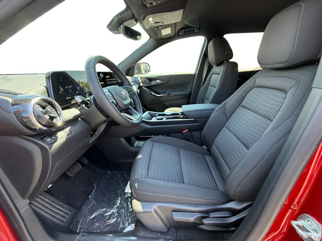 New 2027 Chevrolet Equinox LT w/ Safety and Technology Package AWD/4WD image 9
