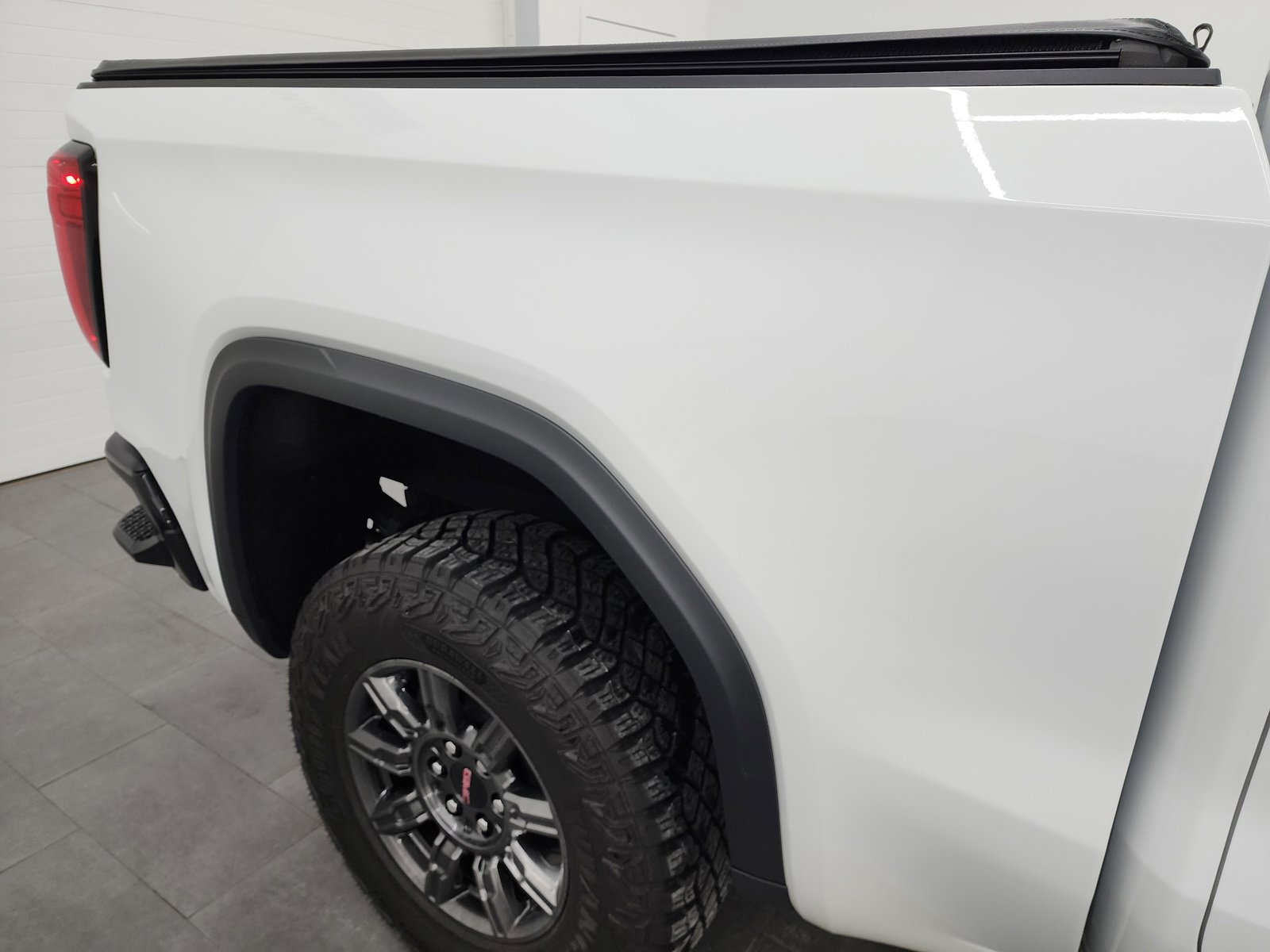 Used 2024 GMC Sierra 1500 AT4X image 30