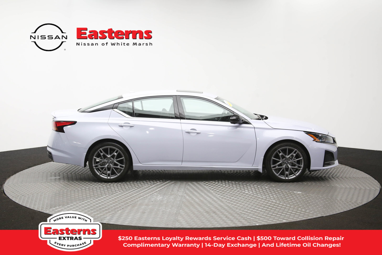 Used 2023 Nissan Altima 2.0 SR FWD image 44