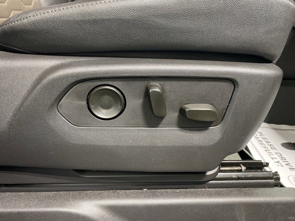 Certified 2023 Chevrolet Silverado 1500 ZR2 w/ Technology Package image 12