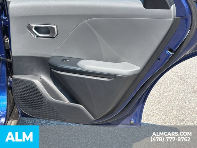 Used 2025 Kia K4 FWD image 18