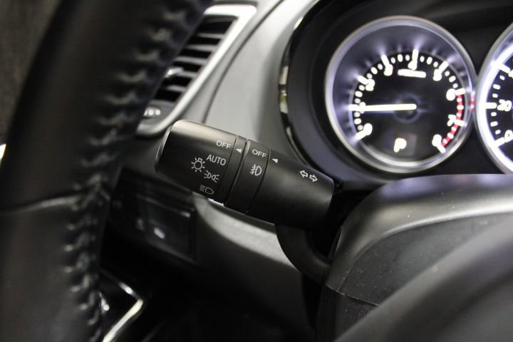 Used 2023 MAZDA CX-9 Touring image 41