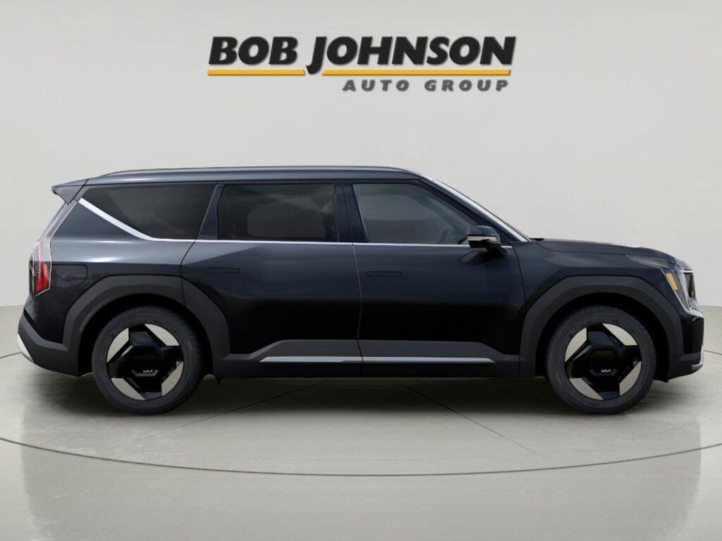 New 2026 Kia EV9 Wind AWD/4WD image 8