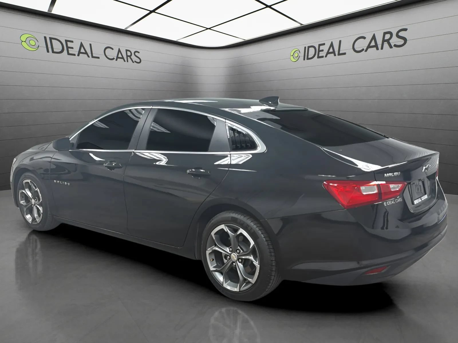 Used 2023 Chevrolet Malibu LT FWD image 7