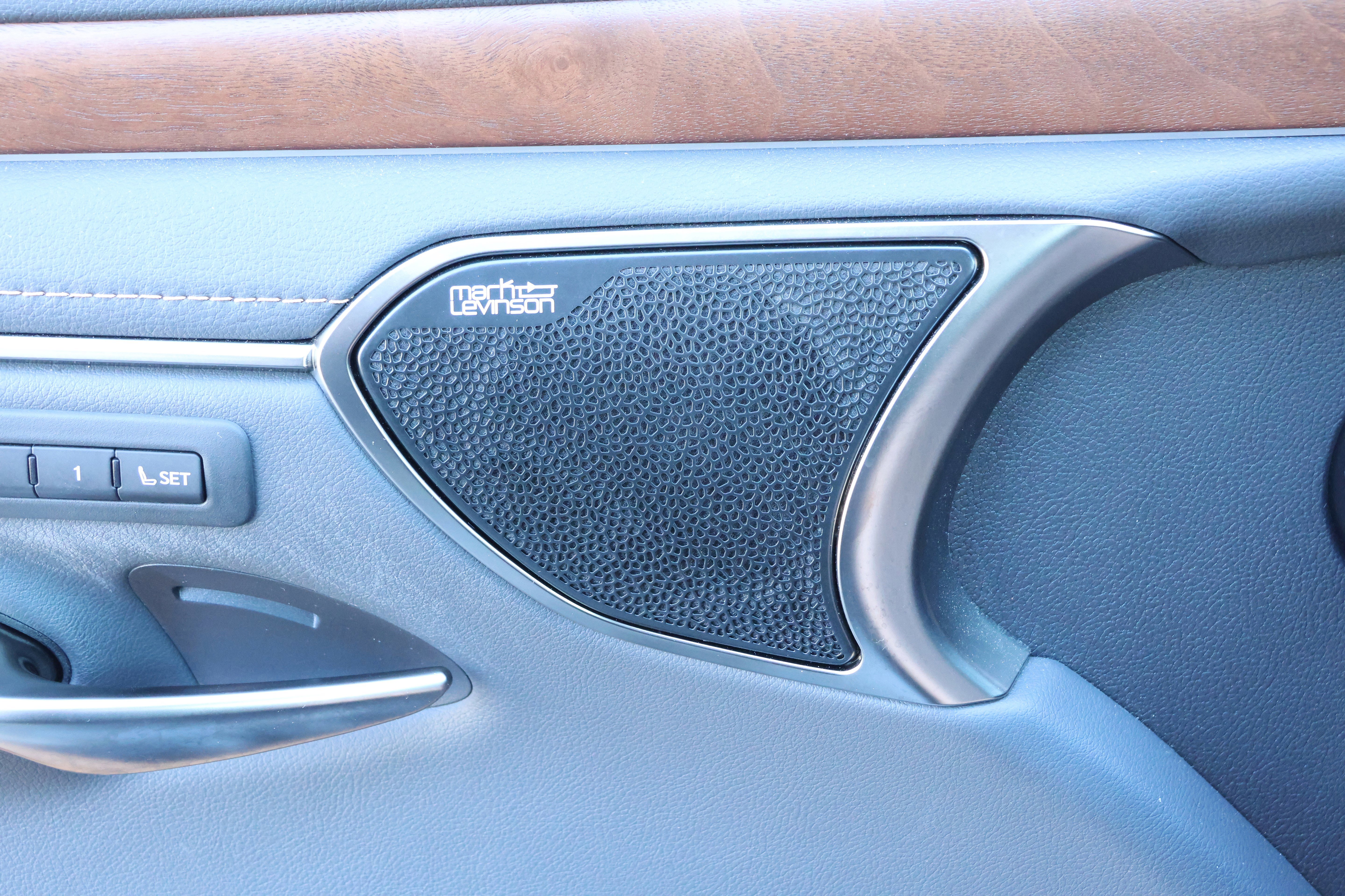 Certified 2024 Lexus ES 350 Ultra Luxury image 13