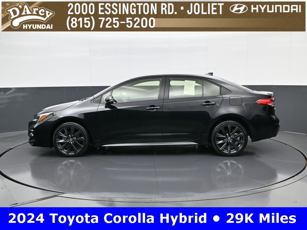 Used 2024 Toyota Corolla Hybrid Sedan image 8