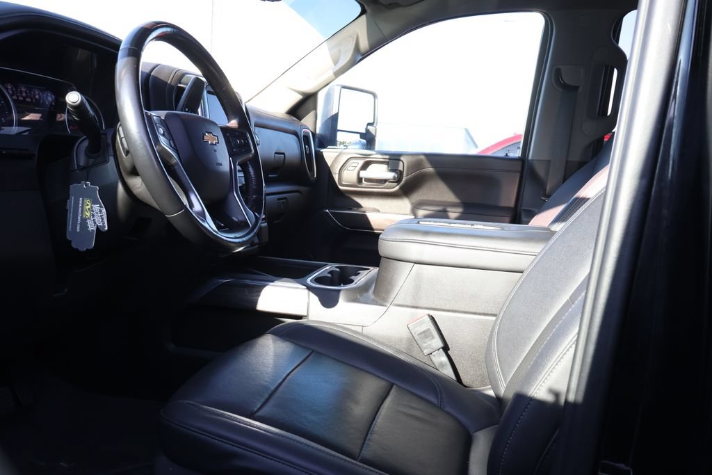 Used 2021 Chevrolet Silverado 2500 LTZ w/ Z71 Chrome Sport Edition AWD/4WD image 12