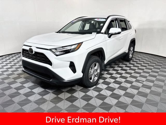 Certified 2025 Toyota RAV4 XLE w/ Convenience Package FWD image 3