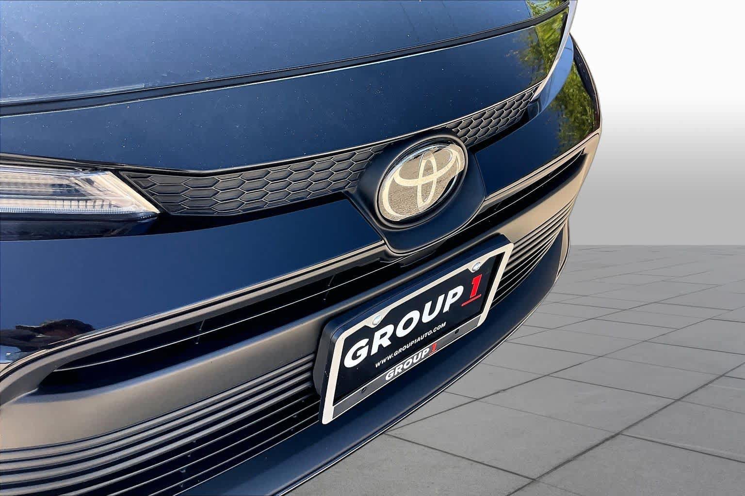 Used 2025 Toyota Corolla LE FWD image 26