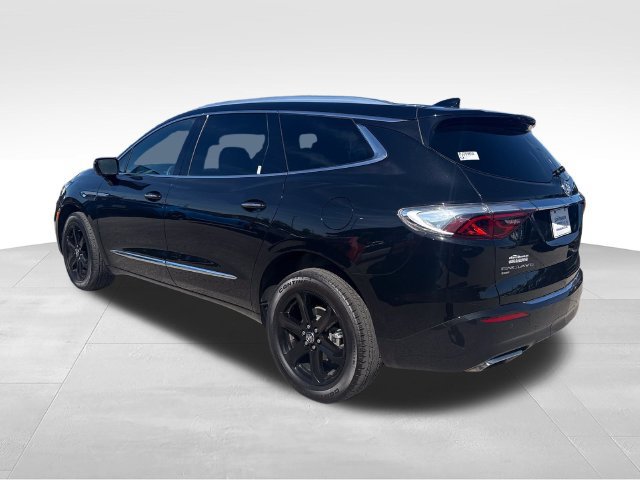 Used 2023 Buick Enclave Essence w/ Experience Buick Package AWD/4WD image 3