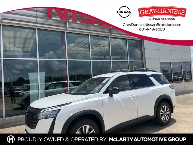 New 2026 Nissan Pathfinder SL