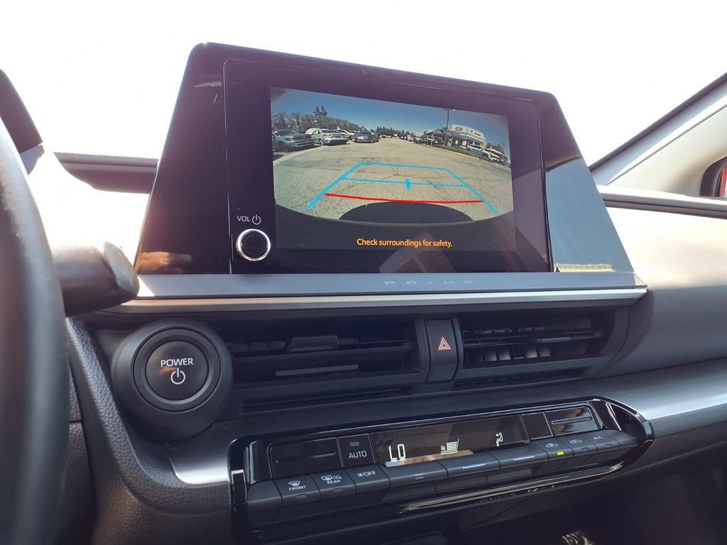 Used 2024 Toyota Prius LE image 17